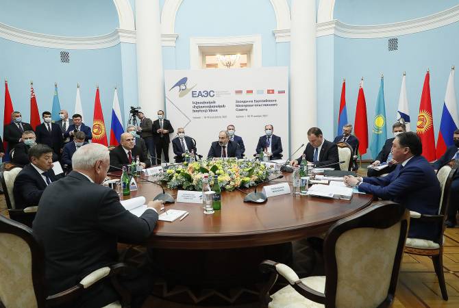 Ermenistan Başbakanı Avrasya Hükümetlerarası Konseyi’nin kapalı oturumuna katıldı