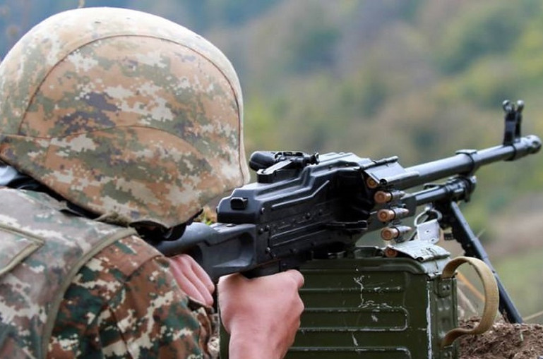 Azerbaycan, Kakhakni bölgesindeki Ermeni mevzilerine farklı kalibreli ateşli silahlardan ateş açtı