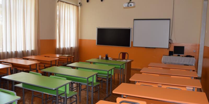 Ermenistan'daki 12 okulda Türkçe ve Azerice öğretiliyor