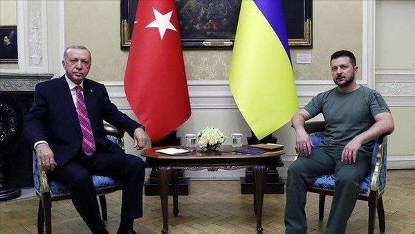 Ուկրաինայի նախագահն Էրդողանի հրավերով մեկնել է Թուրքիա