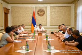 Artsakh Cumhurbaşkanı acil insani ve güvenlik konularını görüşmek üzere toplantı düzenledi