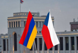 Çekya'nın Ermenistan Büyükelçisi, Kızıl Haç’ın tam boyutla işleyişinin sağlanması çağrısında bulundu