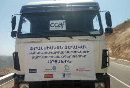 Fransa’nın bazı bölgeleri, Ermenistan hükümetinin Dağlık Karabağ'a insani yardım gönderme girişimine katıldı