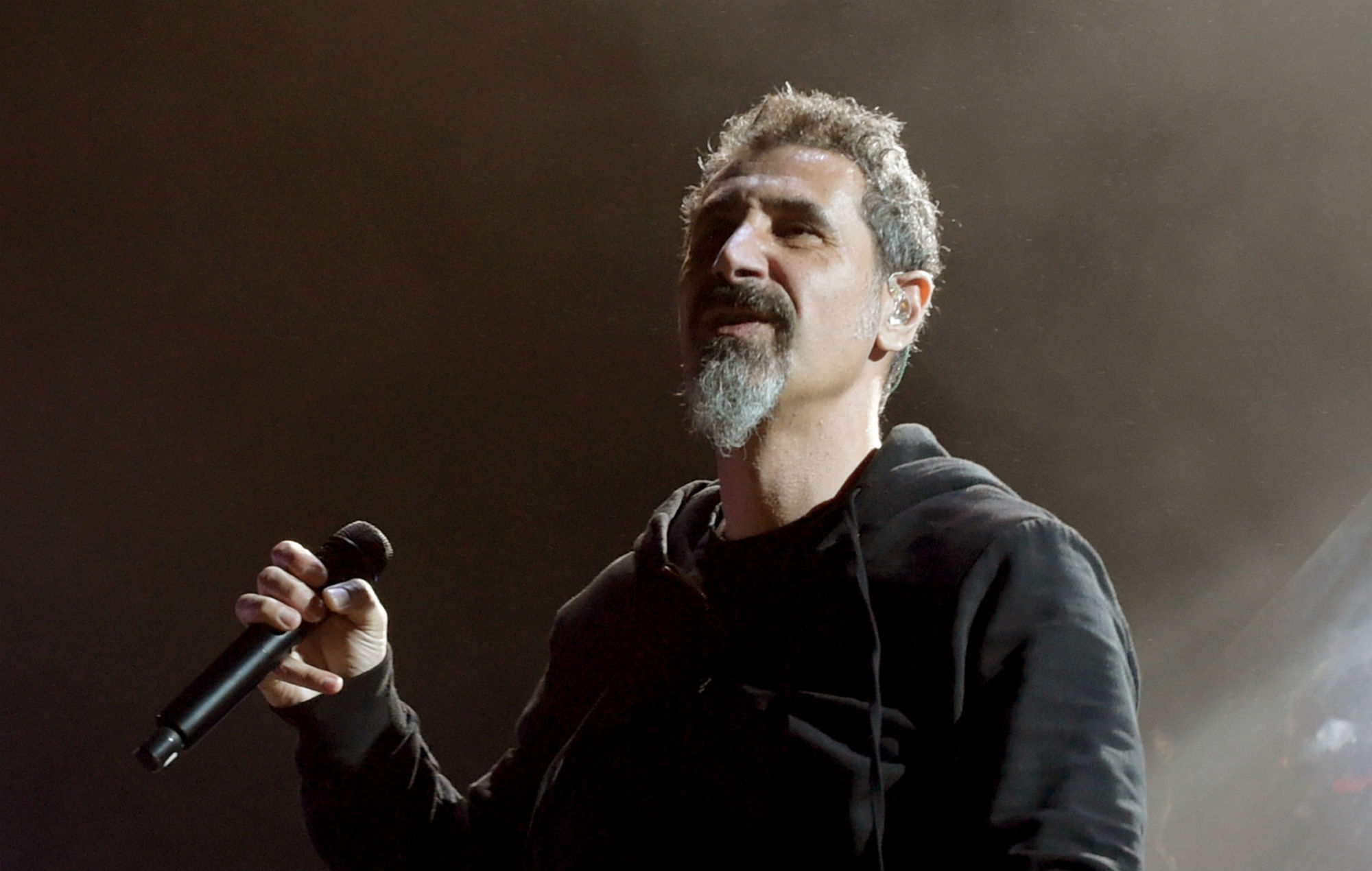 Serj Tankian "Imagine Dragons" müzik grubuna Baküde gerçekleşecek konseri iptal etme çağrısında bulundu