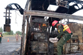 Pakistan'da mayın patlaması sonucu 13 işçi öldü