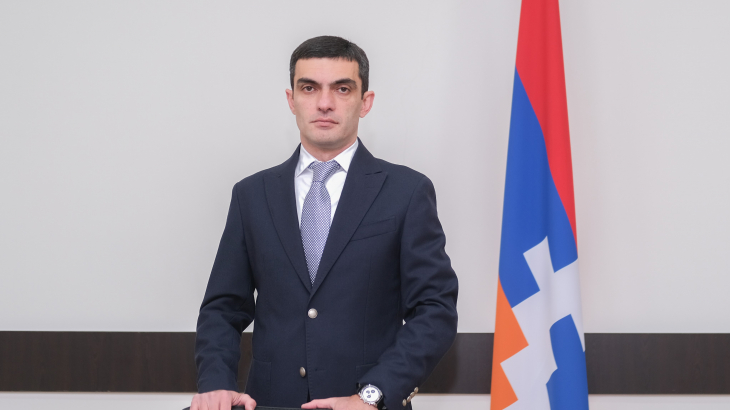 Ouest-France'a konuşan Karabağ Dışişleri Bakanı: Azerbaycan, Ermenileri yok etmek için bir araç olarak açlığı kullanıyor
