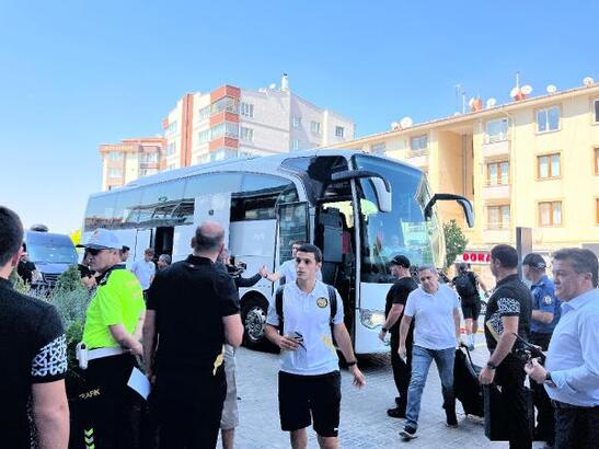 Neden Ermenistan Futbol Federasyonu Türklerin yasa dışı davranışları hakkında bir şikayet dilekçesi vermedi?