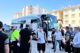 Neden Ermenistan Futbol Federasyonu Türklerin yasa dışı davranışları hakkında bir şikayet dilekçesi vermedi?