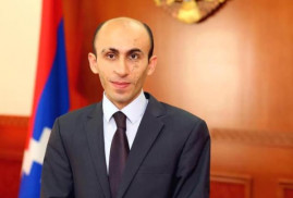 Artak Beglaryan: "Herkes güçlü güvenlik ve hak garantisi beklentisiyle Artsakh'a dönmek istiyor"
