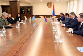 Ermenistan Savunma Bakanlığı'nda Ermeni-Yunan işbirliği ve bölgesel güvenlik konuları ele alındı