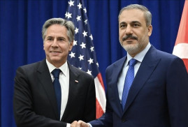 В Анкаре завершилась встреча главы МИД Турции с госсекретарем США