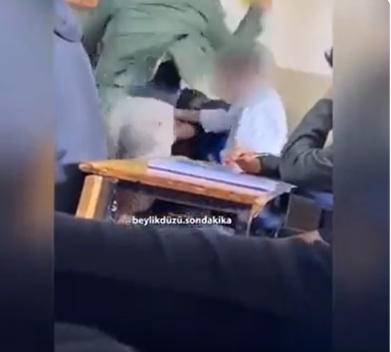 Թուրքիայի դպրոցներից մեկում ուսուցիչը ծեծել է աշակերտին (տեսանյութ)