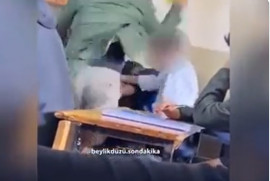 Թուրքիայի դպրոցներից մեկում ուսուցիչը ծեծել է աշակերտին (տեսանյութ)