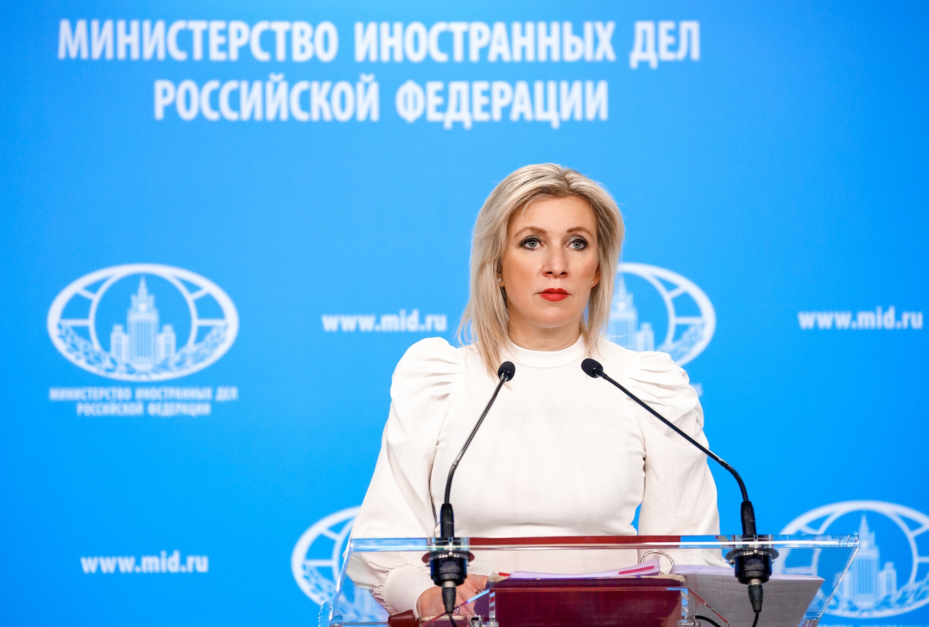 Zaharova: Rusya Dağlık Karabağ Ermenileri için Yerevan’a 40 ton insani yardım gönderecek