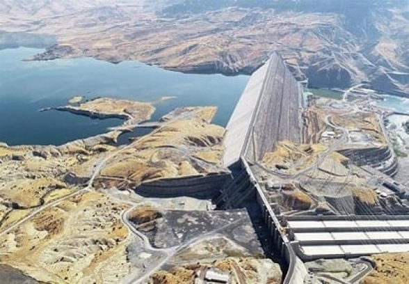 Турция обязалась уважать части вод в реке Аракс, принадлежащие Ирану