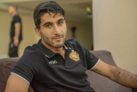 Eski Beşiktaş oyuncusu, Ermenistan Futbol Federasyonu Başkanlık seçimlerinde adaylık başvurusu yaptı