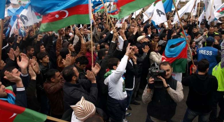 SSCB ülkeleri arasında etnik temizliklerle azınlıkların sayısını büyük ölçüde azaltan tek ülke Azerbaycan'dır