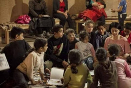 Artsakh'tan zorla yerinden edilen 30 Ermeni çocuk Kıbrıs'a gidecek