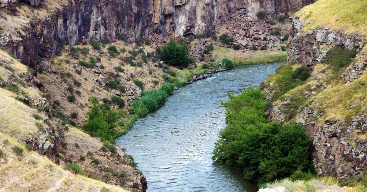 Ermenistan ve İran, Araks nehri üzerinde yeni bir köprü projesi üzerinde çalışıyor