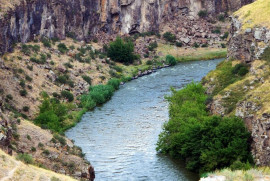 Ermenistan ve İran, Araks nehri üzerinde yeni bir köprü projesi üzerinde çalışıyor