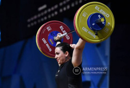 Ermeni halterci, Katar Grand Prix'sinde altın madalya kazandı
