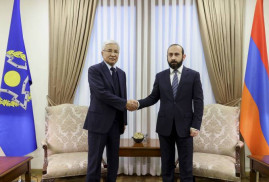 Ermenistan Dışişleri Bakanı, KGAÖ Genel Sekreteri'ne "Barış Kavşağı" projesini sundu