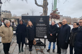 Fransa'da "Dağlık Karabağ: Tehlike altındaki Ermeni mirası" sergisi 15 Ocak'a kadar açık kalacak (FOTO)