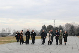 Avusturya Ulusal Konseyi Delegasyonu, Ermeni Soykırımı Anıtı'nı ziyaret etti
