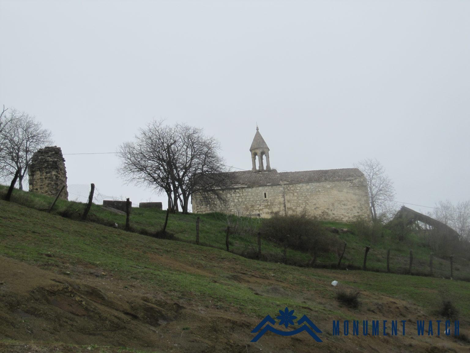 Dağlık Karabağ’daki Spitak Khach Manastırı Azerbaycanlılar tarafından tahrip edildi