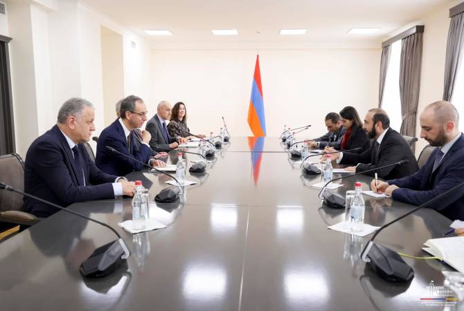 Ermenistan Dışişleri Bakanı, AB yetlilisi ile bölgeyi görüştü