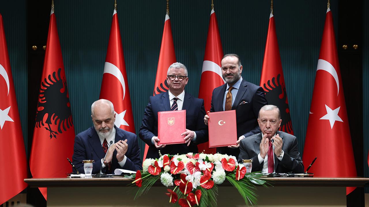 Թուրքիայի և Ալբանիայի միջև համագործակցության 6 փաստաթուղթ է ստորագրվել