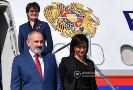 Ermenistan Başbakanı Yunanistan'a gitti