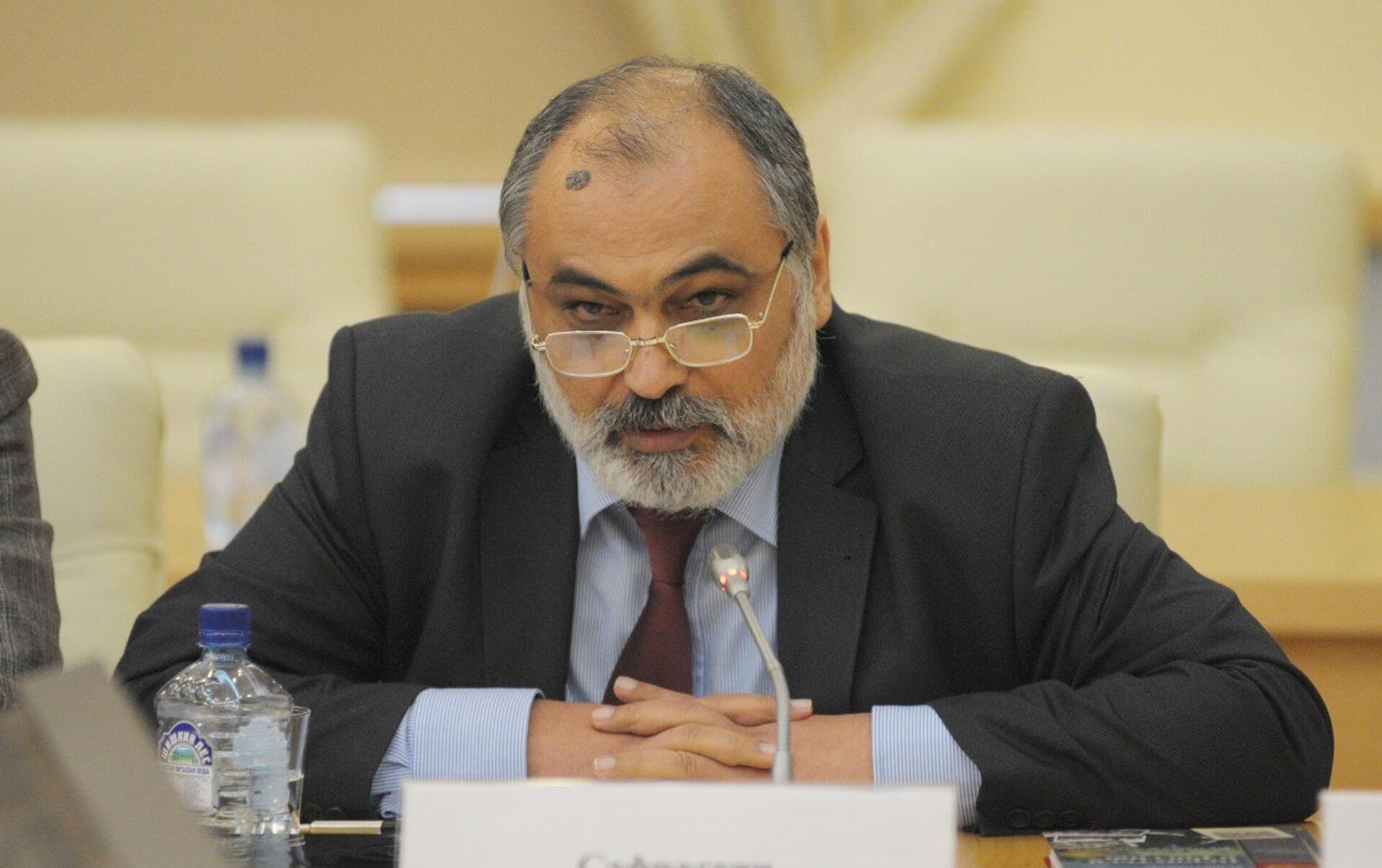 Profesör Safrastyan: Ermenistan-Türkiye uzlaşma süreci ilerlemiyor ve bunun sorumlusu Türk tarafı