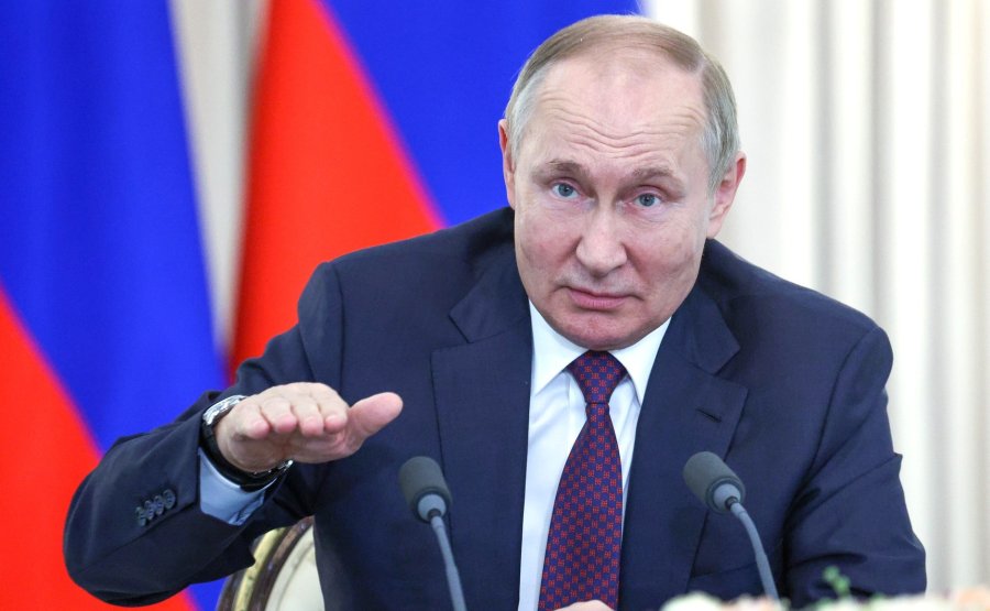 Resmi olmayan sonuçlara göre, Putin 5. kez devlet başkanı seçildi