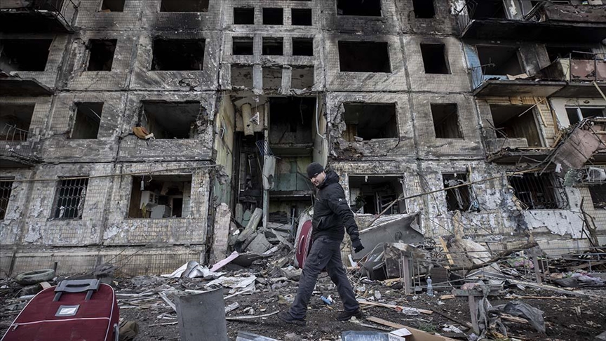 Rusya, 44 günlük aradan sonra tekrar Kiev'e füzeler fırlattı: Yaralılar var