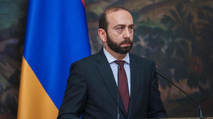 Mirzoyan: "Azerbaycan ile müzakere sürecinde iki engel var"