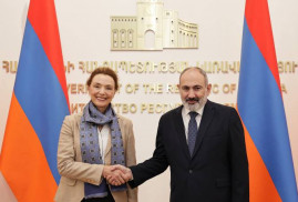 Ermenistan Başbakanı, AK Genel Sekreteri'ne "Barış Kavşağı" projesini sundu