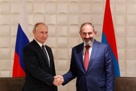 Kremlin Sözcüsü: Putin ve Paşinyan yakında tüm konuları bizzat görüşebilecekler