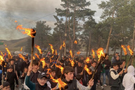 Javakhk'ta Ermeni Soykırımı kurbanlarının anısına meşaleli yürüyüş (FOTO)