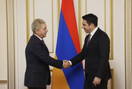Ermenistan Parlamento Başkanı Suriyeli yetkiliye: "Barış kavşağı" projesi bizim barış vizyonumuzdur