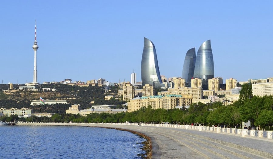Azerbaycan yetkilileri, Karabağ'da kalan Ermenilerin sayısını açıklamayı reddediyor