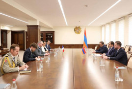Ermenistan ve Fransa, Ermenistan-AB askeri işbirliği ele alındı