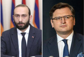 Ermenistan ve Ukrayna Dışişleri Bakanları arasında telefon görüşmesi yapıldı