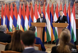 Ermenistan ve Macaristan, karşılıklı olarak elçilik açma konusunda anlaştı