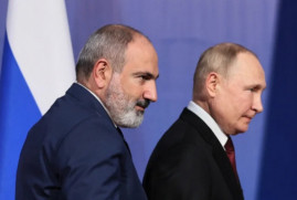 Paşinyan Rusya'ya gitti! Putin ile bir araya gelecek