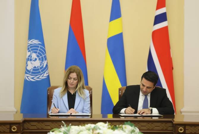 Ermenistan Parlamentosu Başkanı ve BM Genel Sekreter Yardımcısı bir belge imzaladı