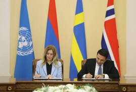 Ermenistan Parlamentosu Başkanı ve BM Genel Sekreter Yardımcısı bir belge imzaladı