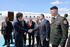 Վրաստանի վարչապետը մեկնել է Թուրքիա