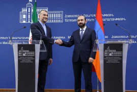 Ermenistan Dışişleri Bakanı, İran Dışişleri Bakanı'nın ölümü üzerine başsağlığı dileklerini ifade etti